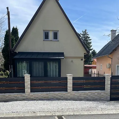 Gombi Nyaralo 펜션