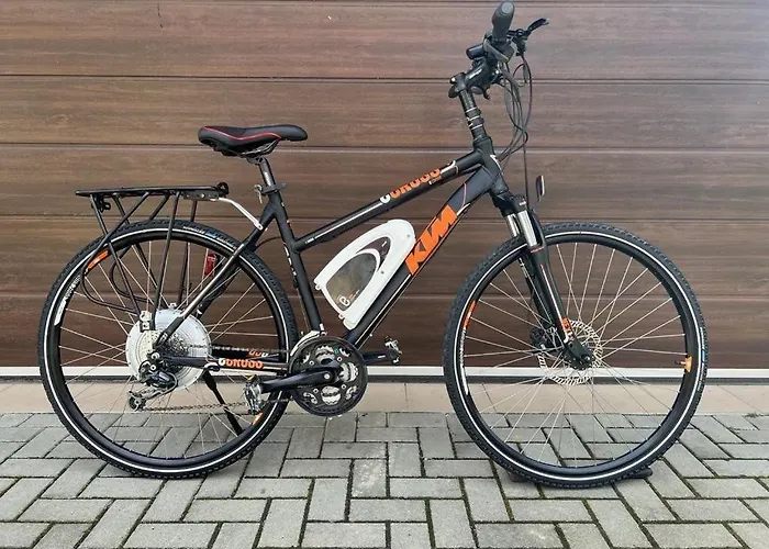 Semesterbostad Gombi Nyaralo